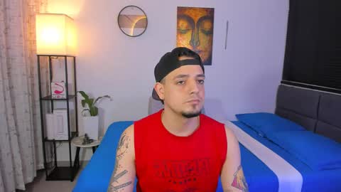 Snapshot of kendel_dimitri chatting on May 13, 2:09 am kendel_dimitri online show from May 13, 2:09 am