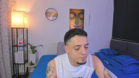 Snapshot of kendel_dimitri chatting on May 18, 1:24 am kendel_dimitri online show from May 18, 1:24 am