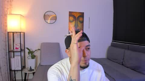 Snapshot of kendel_dimitri chatting on May 25, 4:07 am kendel_dimitri online show from May 25, 4:07 am