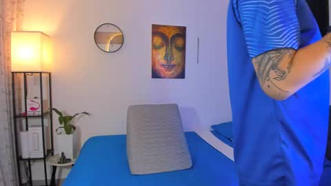 Snapshot of kendel_dimitri chatting on June 8, 1:28 am kendel_dimitri online show from June 8, 1:28 am