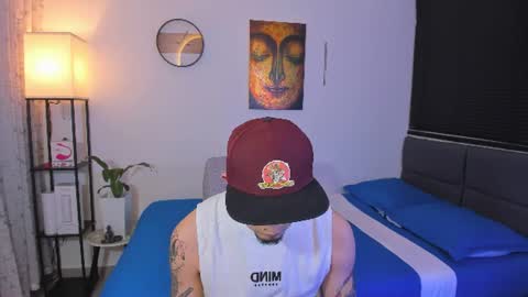 Snapshot of kendel_dimitri chatting on June 11, 2:53 am kendel_dimitri online show from June 11, 2:53 am