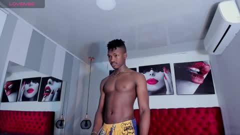 Snapshot of kender21_ chatting on March 3, 12:48 pm Kender online show from March 3, 12:48 pm