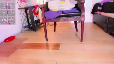 Kendra Bailey online show from June 10, 7:13 pm