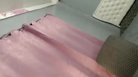 kendra_cake69 online show from March 17, 6:33 pm