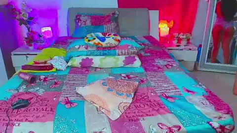 kendra_love31 online show from June 7, 4:16 am