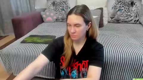 Kendra online show from April 30, 11:42 pm