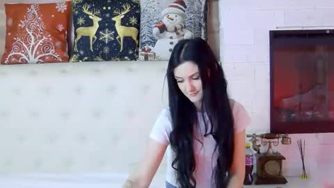 Snapshot of kendrabloom chatting on December 17, 6:08 am KendraBloom online show from December 17, 6:08 am