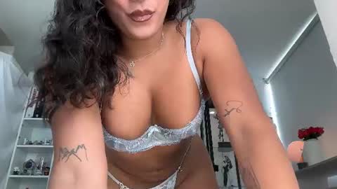 Hi Im kendra- onlyfans. isab2896 online show from June 9, 5:57 pm