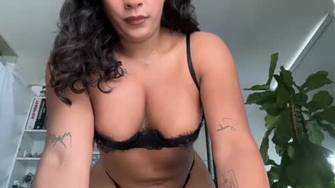 Hi Im kendra- onlyfans. isab2896 online show from June 16, 6:43 pm