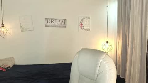 Snapshot of kendry_fox420_ chatting on May 16, 9:13 pm kendry_fox420_ online show from May 16, 9:13 pm