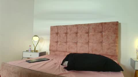 Kendy Lians online show from March 31, 12:16 pm