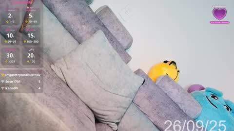 kenia_fox1 online show from September 26, 5:11 am