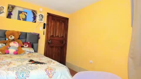Kenia online show from June 22, 6:16 pm