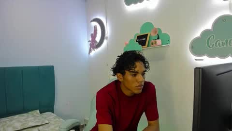 K E N N Y online show from March 18, 3:31 am