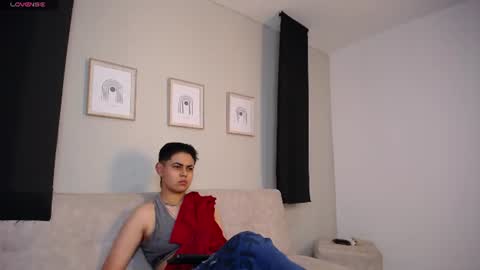 kenna_tomboy_ online show from June 16, 10:45 pm