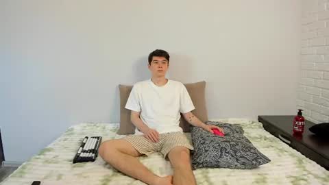Snapshot of kennedy_max chatting on July 6, 3:58 am kennedy max online show from July 6, 3:58 am