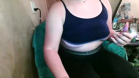 Snapshot of kennedynova777 chatting on September 10, 7:25 pm Kennedy Nova online show from September 10, 7:25 pm