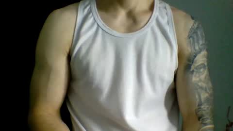 Snapshot of kennerfox77 chatting on June 28, 7:47 am Kennfox777 online show from June 28, 7:47 am