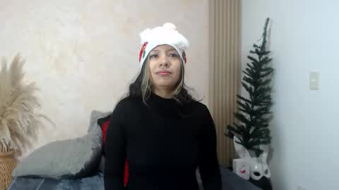 Snapshot of kennethcodyy chatting on December 3, 11:52 am kennethcodyy online show from December 3, 11:52 am