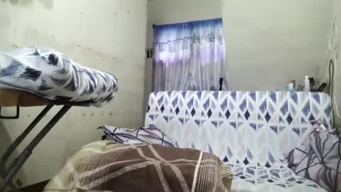 Snapshot of kenneyjean33 chatting on October 24, 5:04 am jeanny online show from October 24, 5:04 am