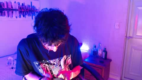 Snapshot of kenny__hot chatting on February 3, 9:39 pm kenny online show from February 3, 9:39 pm