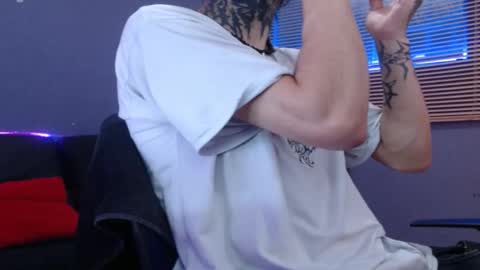 Snapshot of kenny__hot chatting on November 19, 3:45 pm kenny online show from November 19, 3:45 pm