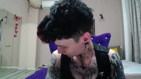 kennyvibe online show from June 25, 2:21 pm