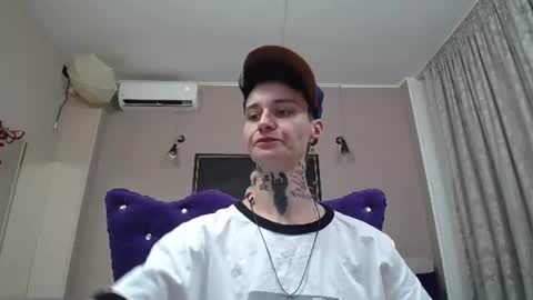 kennyvibe online show from July 9, 11:47 am