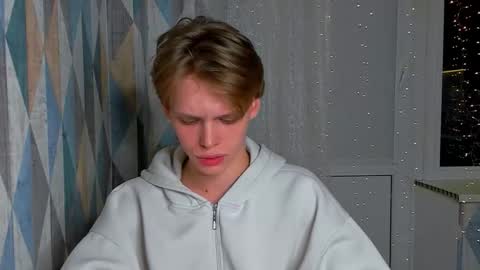 kenordi online show from March 3, 7:09 pm