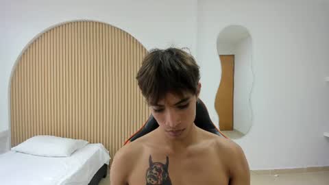 kenshi_roa online show from June 15, 7:05 pm