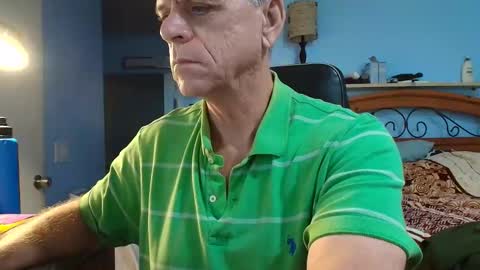 kent_ham online show from October 17, 7:38 pm