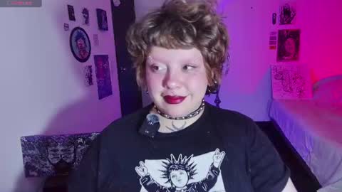 Kenzie online show from June 21, 8:17 am