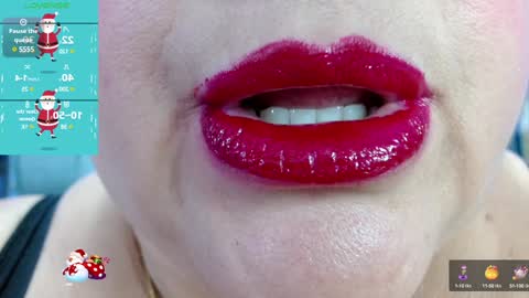 Snapshot of kerly_doll chatting on December 19, 6:45 pm K E R L Y online show from December 19, 6:45 pm