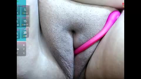 Snapshot of kerly_doll chatting on December 30, 9:08 pm K E R L Y online show from December 30, 9:08 pm