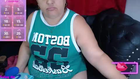 Snapshot of kerly_doll chatting on September 22, 11:34 am K E R L Y online show from September 22, 11:34 am