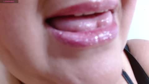 Snapshot of kerly_doll chatting on May 17, 3:41 pm K E R L Y online show from May 17, 3:41 pm