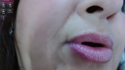 Snapshot of kerly_doll chatting on July 5, 2:46 pm K E R L Y online show from July 5, 2:46 pm