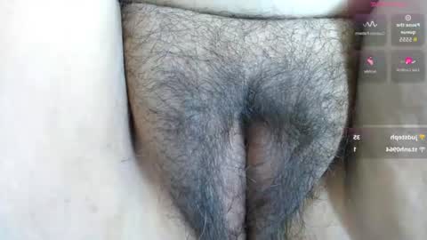 Snapshot of kerly_doll chatting on July 28, 7:39 pm K E R L Y online show from July 28, 7:39 pm