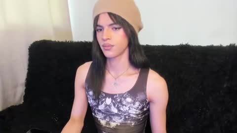 Snapshot of kerly_monroe chatting on November 13, 7:46 pm Kerly online show from November 13, 7:46 pm