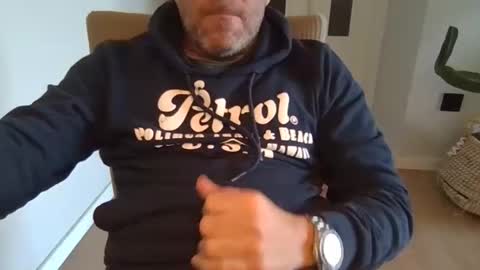 Anton online show from March 31, 4:51 pm