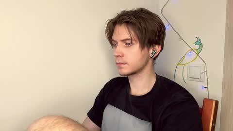 Kero online show from March 15, 8:04 pm