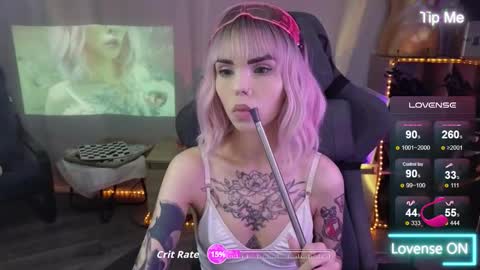 Snapshot of kerry_kirk chatting on November 17, 7:08 pm Kerry online show from November 17, 7:08 pm