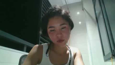 Snapshot of kerstinscotto chatting on September 24, 4:32 pm Jenny online show from September 24, 4:32 pm