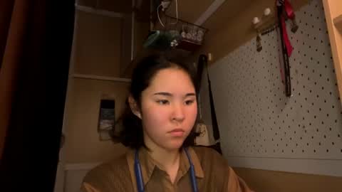 Jenny  online show from May 7, 5:24 am