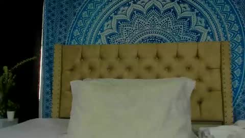 Snapshot of keryhillson chatting on December 18, 12:51 pm Kery Hillson online show from December 18, 12:51 pm