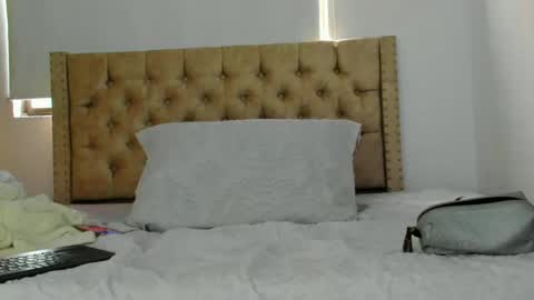 Snapshot of keryhillson chatting on September 14, 2:16 pm Kery Hillson online show from September 14, 2:16 pm