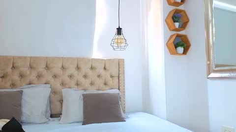 Snapshot of keryhillson chatting on November 16, 2:11 pm Kery Hillson online show from November 16, 2:11 pm