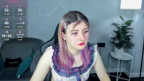 Snapshot of keta_haa chatting on December 17, 1:00 am Keta online show from December 17, 1:00 am