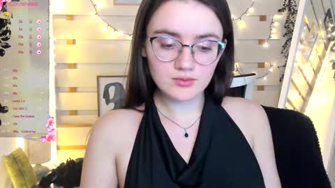 Snapshot of ketrin_pirsss chatting on November 27, 9:06 pm Ketrin online show from November 27, 9:06 pm