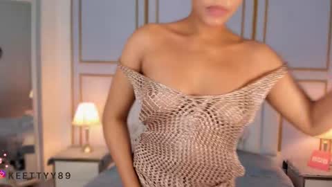 Snapshot of ketty_89 chatting on November 25, 7:25 pm Kety online show from November 25, 7:25 pm